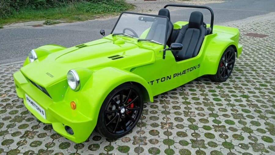 Dutton Phaeton 5: Xe tự lắp ráp, tùy biến diện mạo độc đáo