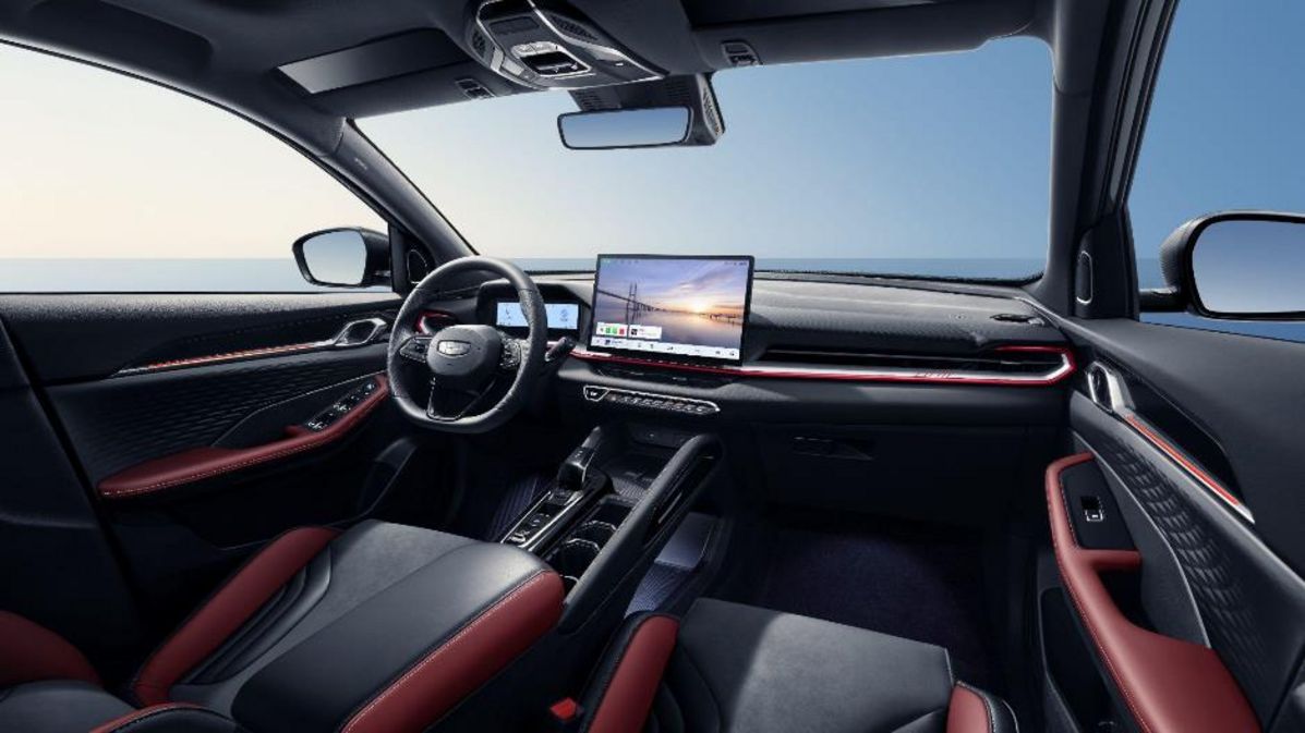 Geely Coolray 2026: Cân bằng thể thao và thực dụng