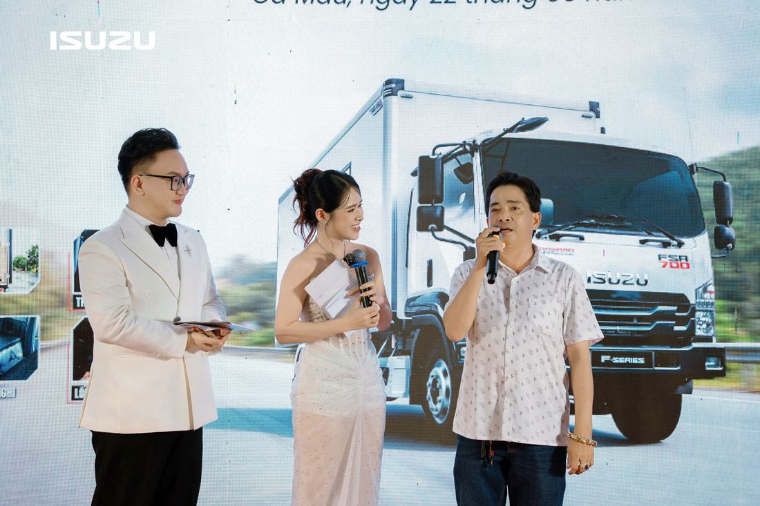 Isuzu FSR-N chính thức ra mắt tại thị trường Cà Mau