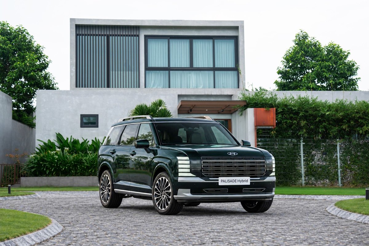 Mặt trước Hyundai Palisade Hybrid hoàn toàn mới