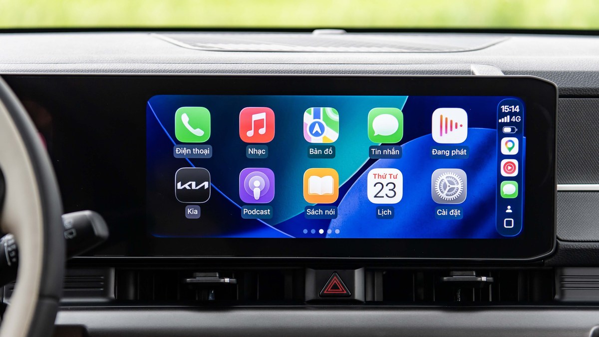 Màn hình giải trí 12.3 inch kết nối Apple CarPlay không dây