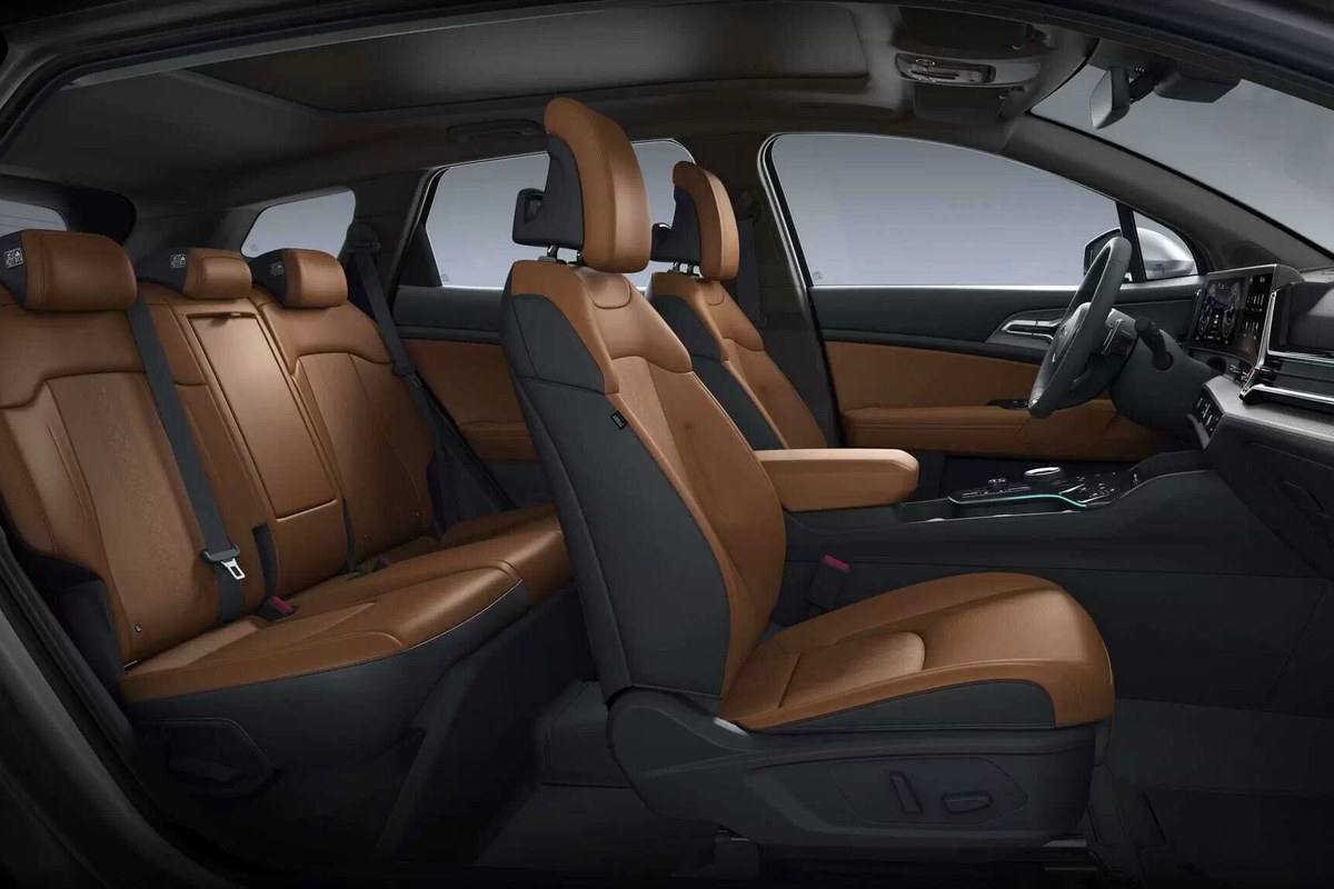 Nội thất da nâu của Kia Sportage