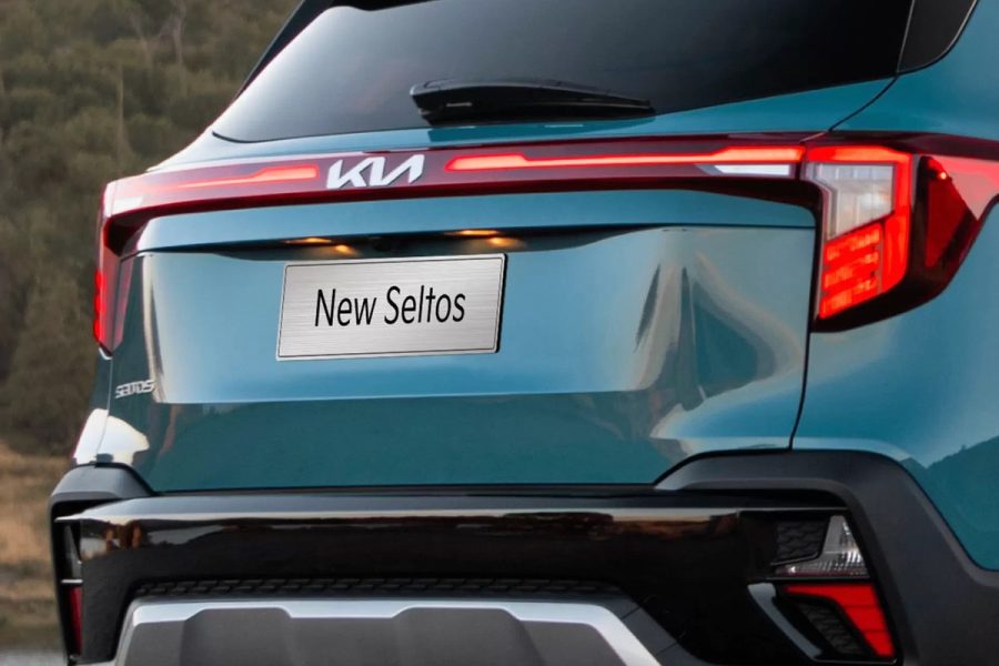 Đuôi xe New Seltos với dải đèn LED Star-map