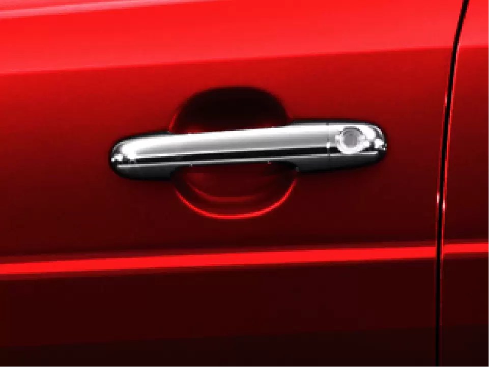 Tay nắm cửa mạ chrome của Kia Soluto