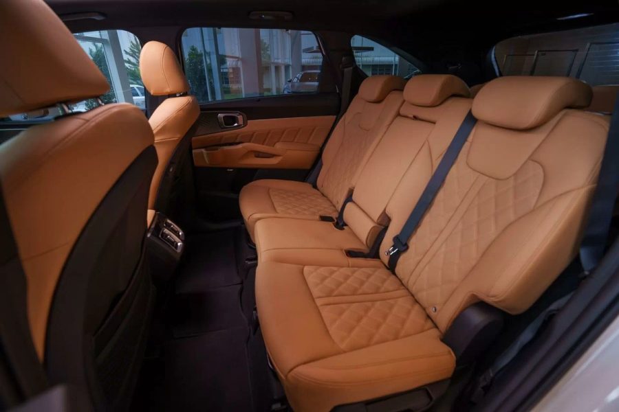 Hàng ghế sau của Sorento Plug-in Hybrid