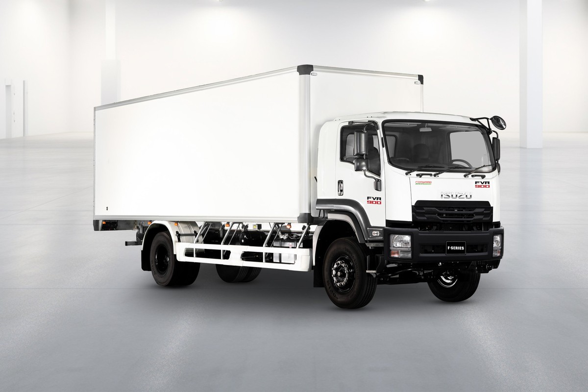 Xe tải Isuzu FVR thùng bảo ôn